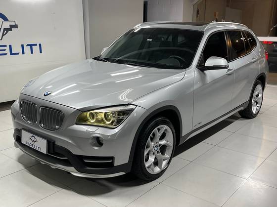 BMW X1 2.0 16V TURBO ACTIVEFLEX SDRIVE20I 4P AUTOMÁTICO
